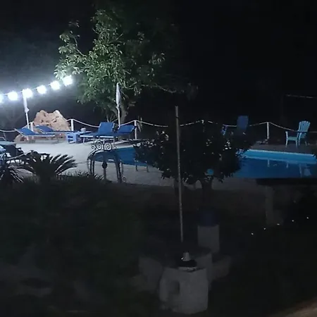 بيت ضيافة Casa Bianca Alme سيغلي ميسابيكا