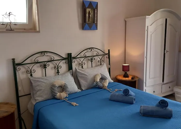 Casa Bianca Alme بيت ضيافة 3*